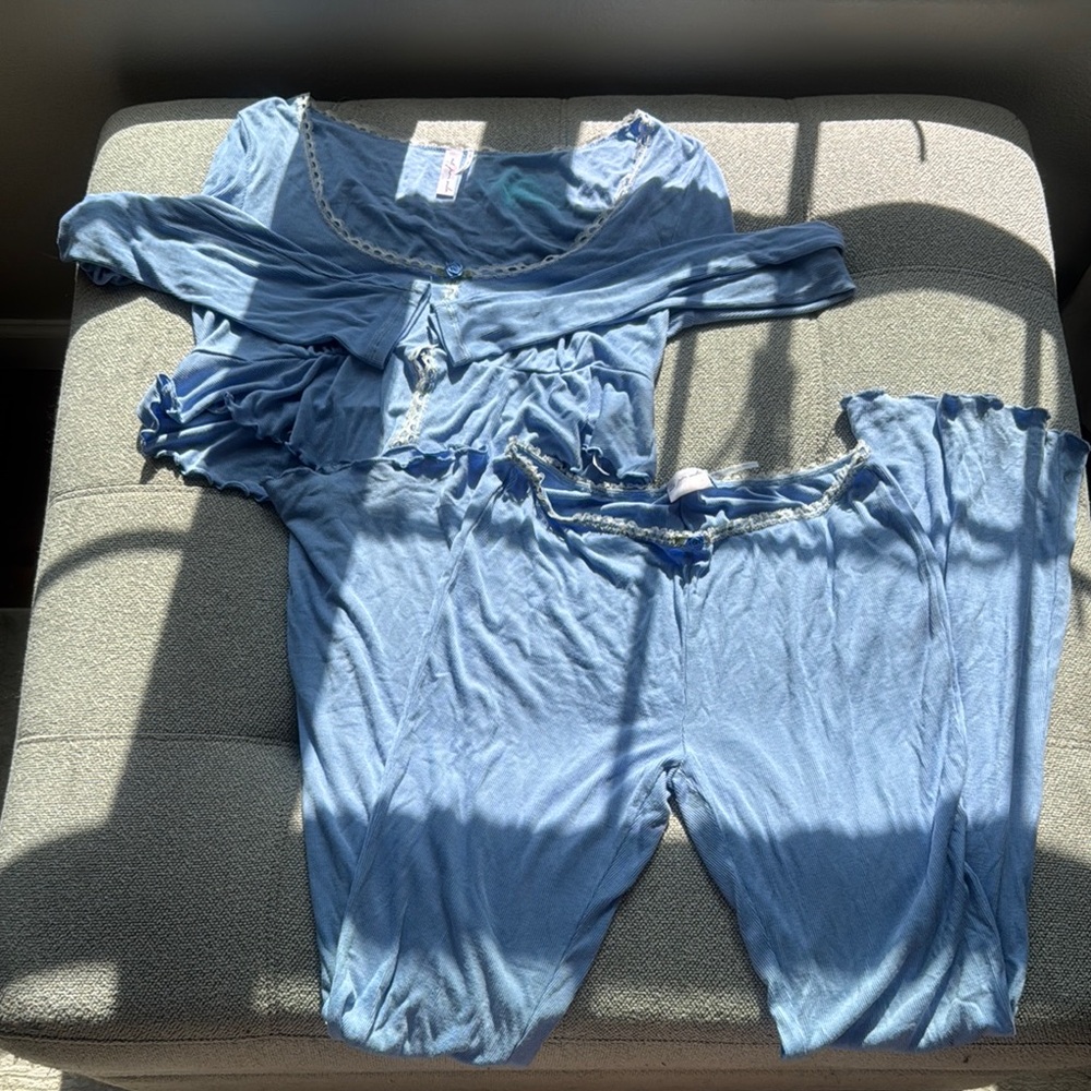 Urban Outfitters lounge set, seen on Taylor Frankie Paul